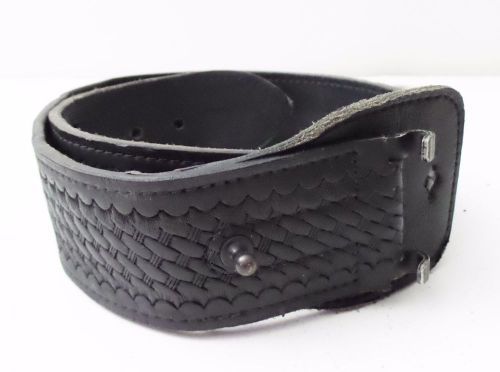 Michaels of OR Mirage Police Prepper Leather Basket Weave Duty Belt Size 26 B4
