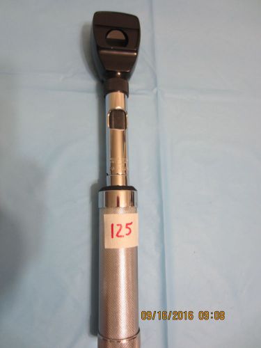 Welch Allyn Retinsocope Model 18100 with 3.5V handle and battery (our no: 125)