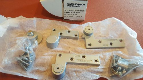 IR 7222 - 640 - 689 Door Pivot ALUM finish NEW NIB Glynn-Johnson