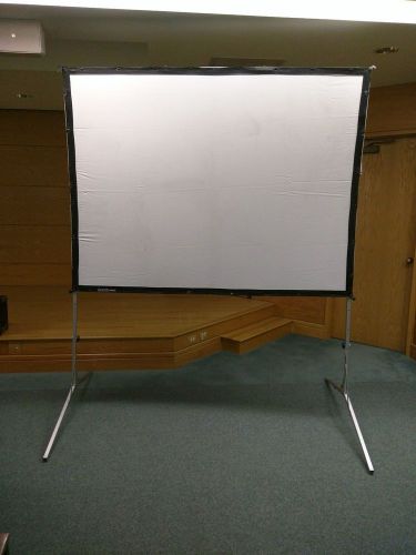 DA-Lite Fast Fold 5&#039; x 7&#039; Projection Screen-great for a church, school, or home.