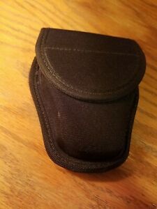 Bianchi Cuff Case, Covered Sz 2  8001 Single Cuff Case W/Key Slot Hidden Snap
