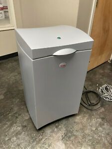 Kodak Debris Removal Cabinet UDRC Serial# DC7139 w/Cables