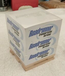 Sticky Notes - Roadrunner Transportation Services - on a Pallet