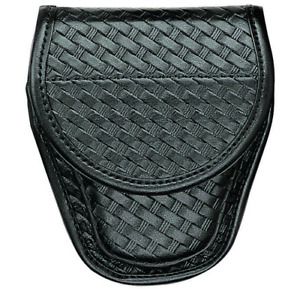 Bianchi Accuelite Handcuff Case Blk Sz  7900 Covered Cuff Case Holds One Pair