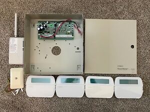 DSC PowerSeries PC1832 + 4 keypads &amp; more