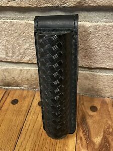 Safariland 306-1 Basketweave Flashlight Holder [Stinger]