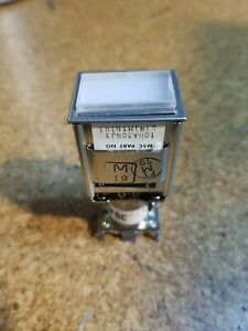 Master Specialties Twist Lite Series 10   28V DC