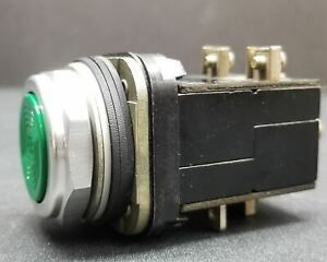 Allen Bradley Flush Head Green Push Button 800T-A9D1