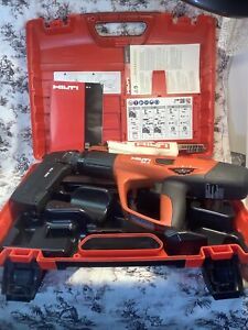 HILTI dx5 Powder Actuated Tool &amp; MX 72 Magazine; UNUSED Cleaning Tools! plzread