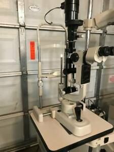 TOPCON SL-6E SLIT LAMP. RECONDITIONED