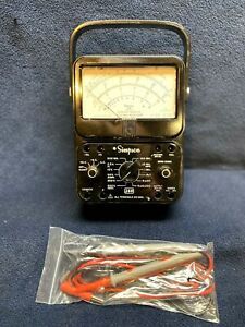 Simpson 260-7P Multimeter &amp; New Set of Leads     Excellent Condition     Tested