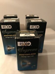Lot 4 EIKO “Supreme” Photoflood Light Bulbs 250 ECA 120 Volts 1 BCA 115-120 Volt