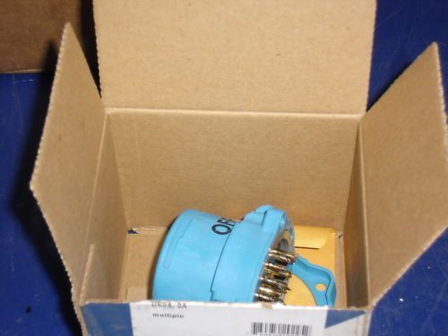 MELTRIC INLET PLUG 33-08200 *NEW*