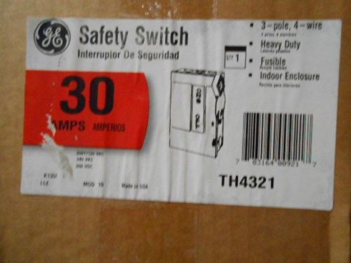 GENERAL ELECTRIC GE Safety Switch TH4321 30A 240V 250VDC Type 1 Indoor
