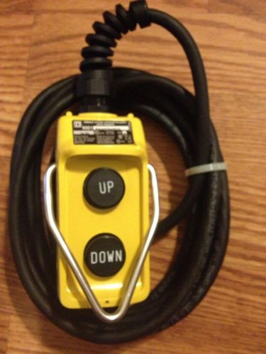 SQUARE D 9001BWAEQ3439G3 Pendant Station Yellow Up / Down New