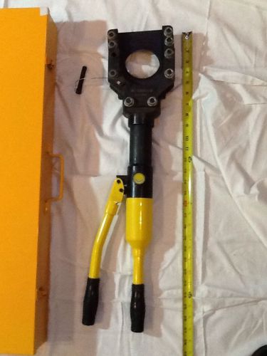 New 5 ton hand held hydraulic cable cutter aluminum &amp; copper up to 2 1/2&#034;  rba for sale