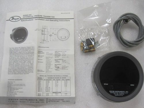 New Dwyer Photohelic  Differential Pressure Transmitter Model 602-1