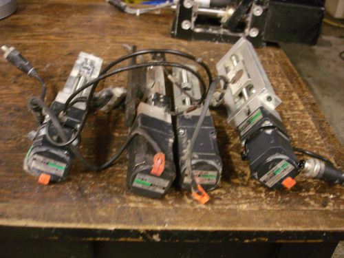LOT OF 4 USED ORIENTAL MOTOR ORK1GN-AUL WITH LINEAR STAGE SLIDES DIFFERENT MODEL