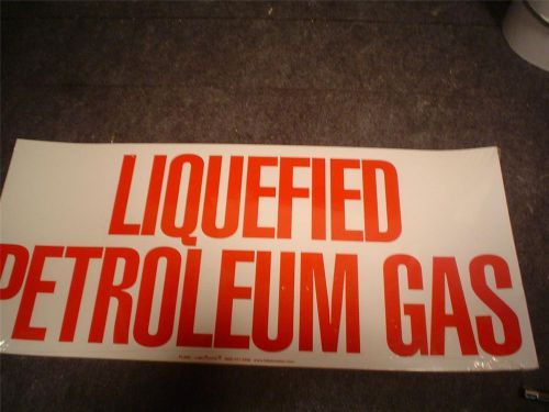 25 ct lot &#034;LIQUIFIED PETROLEUM GAS&#034; Label Master PL26R Labels