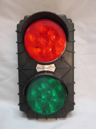 NEW NIB SERCO 24V Traffic Control LED Light SG15-24RG-LED