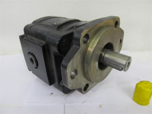 Manitowoc 035656e3 hydraulic motor for sale