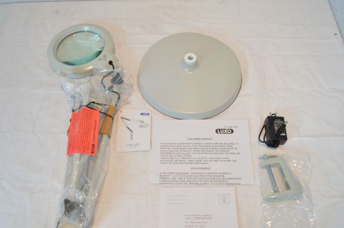 Luxo 18353LG LFM LED Illuminated Magnifier 30&#034; Arm 5 Diopter/Weighted Base