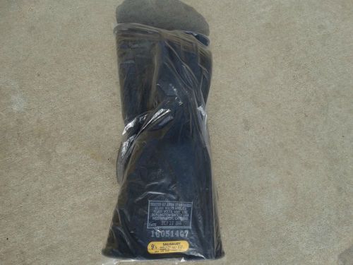 Salisbury size 9 1/2 14&#034; rubber class 2 lineman gloves for sale