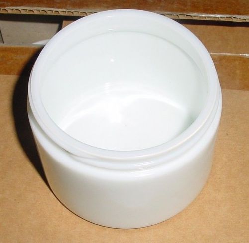 Food Jars - Threaded Top - Porcelian - Height 2.875&#039; Diameter 3.5&#039; - QTY: 12