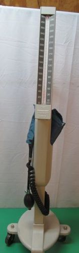 W.A. Baumanometer 0250 Standby Model Sphygmomanometer
