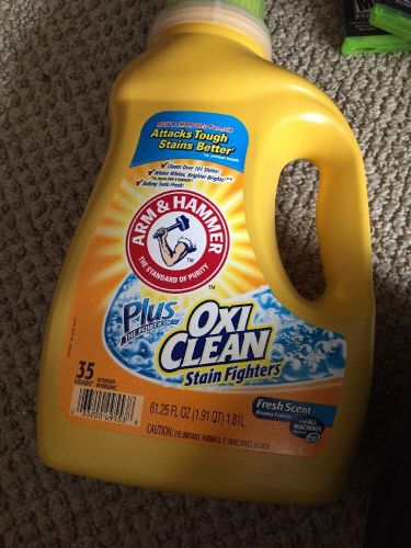 OxiClean Concentrated Liquid Laundry Detergent, Fresh, 62.5 oz Bottle