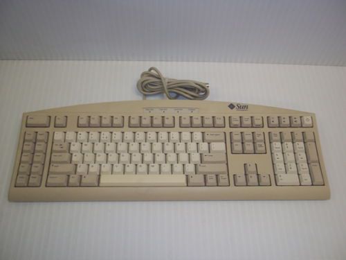 SUN MODEL TYPE 6  Keyboard and mouse  ps/2 connection, used on ultra 60