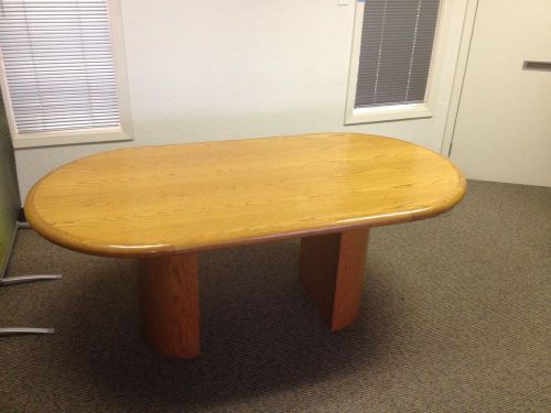 6&#039; Racetrack Conference/Boardroom/Meeting Room Office Table