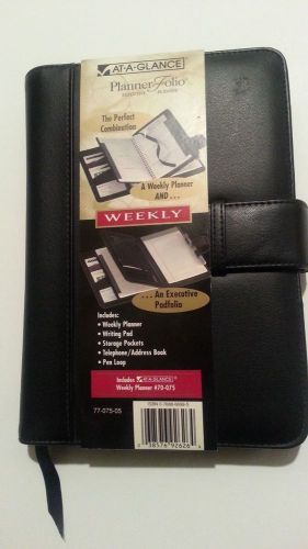 At-A-Glance Planner Folio Executive Planner Weekly/Monthly - Black - 6.5&#034; x 9&#034;