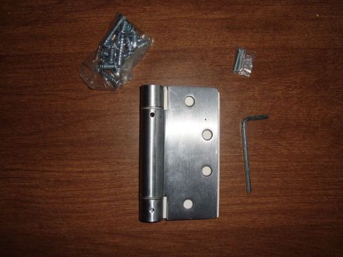 BRAND NEW AND NEVER USED 4.5&#034; X 4.5&#034; SQUARE CORNER US26 D SPRING HINGE