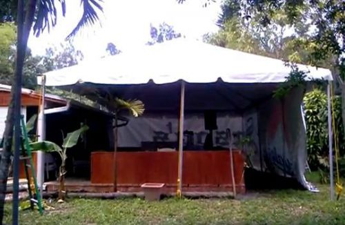 EXPANDABLE AND RETRACTABLE 20X40 FRAME TENTS
