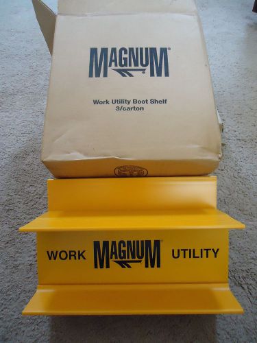 Magnum Heavy Duty Plastic Work Boot Shelf 10&#034; x 4&#034;