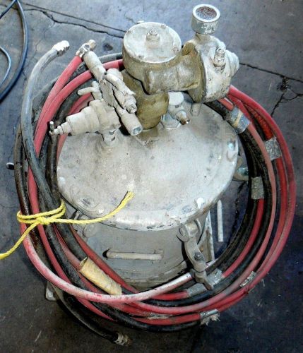 Devilbiss 5 gallon  paint pot pressure tank with agitator motor for sale