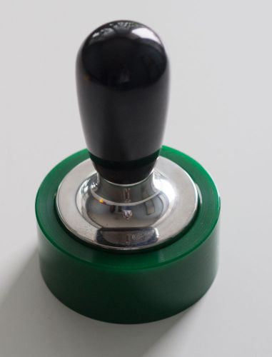 Green plexiglas barista professional 58mm plastic tamper stamper holder seat for sale
