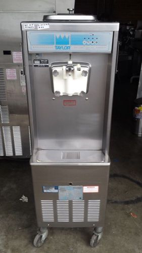 Taylor 751 soft serve frozen yogurt ice cream machine maker fully working for sale