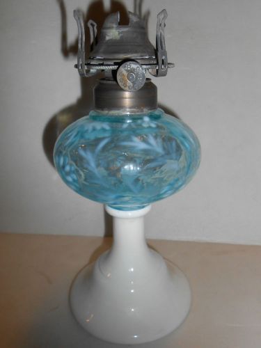 Blue Aqua opalescent glass oil kerosene hurricane Fairy lamp light fern &amp; daisy