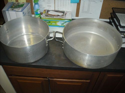 TWO LARGE COMMERCIAL NSF POTS 17 INCH &amp; 14 INCH,RESTAURANT COOKING