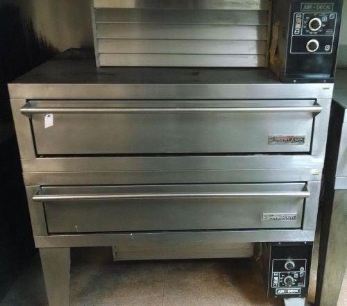 Garland g56pt/b gas double stack air deck pizza oven g56p. vg working condition. for sale