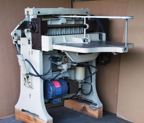 1983 challenge 305 hbe hydraulic paper cutter in very good condition for sale