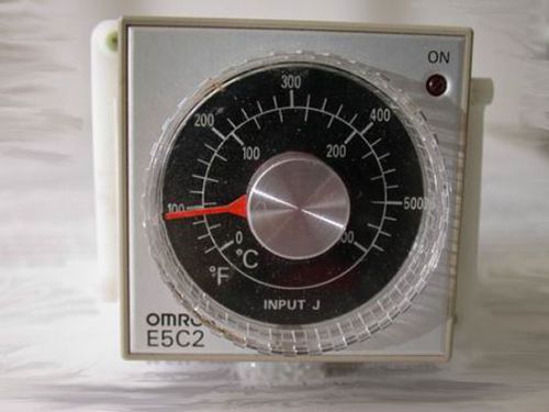 OMRON E5C2-R20J Temperature Controller 100-120VAC SPDT 3A