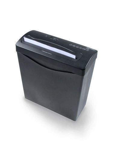 Royal CX6 6-Sheet Cross-Cut Shredder - Black