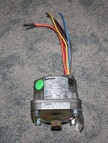 Barksdale Pressure or Vacuum Actuated Switch