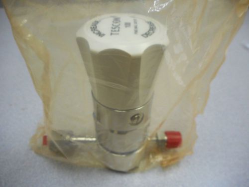 TESCOM 74-2462KRN20 PRESSURE REGULATOR 74-2400 SERIES 100 PSIG MAX OUTLET