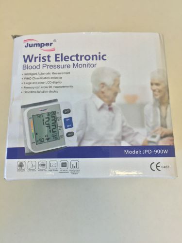 Jumper Digital Wrist Electronic Blood Pressure Monitor