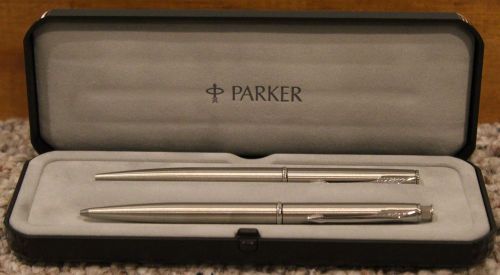 Used Parker Insignia Stainless Steel Chrome Trim Ball Point Pen &amp; Pencil Set