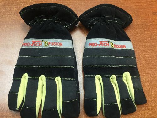 Fire gloves  pro-tech 8 fusion  sz l for sale
